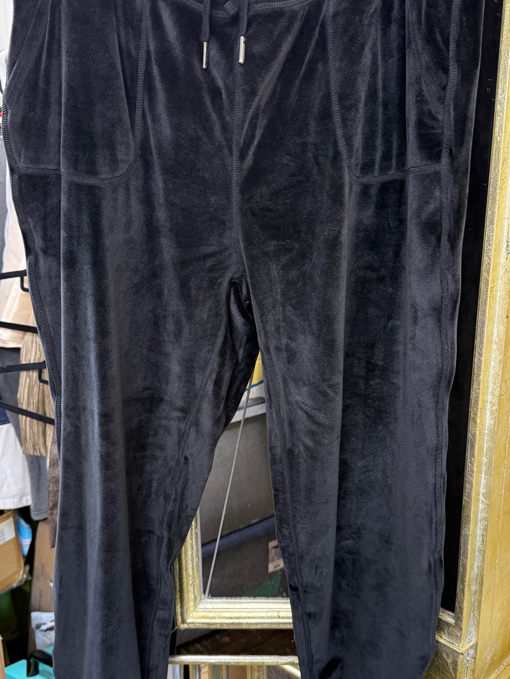 32 Degrees Heat Women's Soft Velour Joggers Black NWOT XL